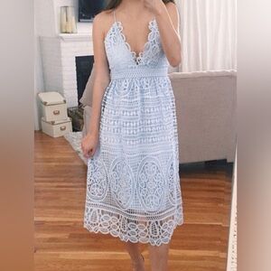 Bardot Elegant Lace Midi Dress in Light Blue size small/6 #845
